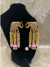 Load image into Gallery viewer, El Pearls long Earrings