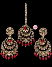 Load image into Gallery viewer, Lightweight Gold Earrings Tikka set