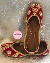 Load image into Gallery viewer, Red Velvet Punjabi Jutti/Ladies Shoes