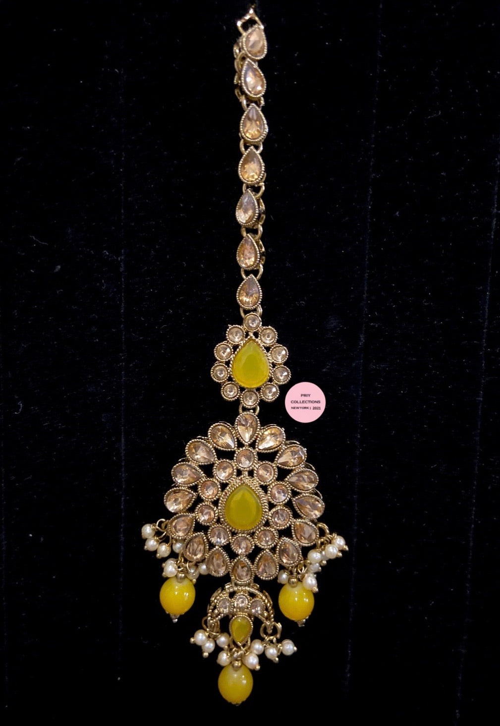 Yellow Gold Maang Tikka