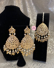 Load image into Gallery viewer, Jadau Earrings Tikka Set - 7 colors